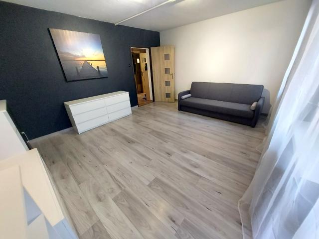 Mieszkanie m2 z oddzielną kuchnią 52 m² na wynajem ul. Bolka, Świebodzice, Piastowskie