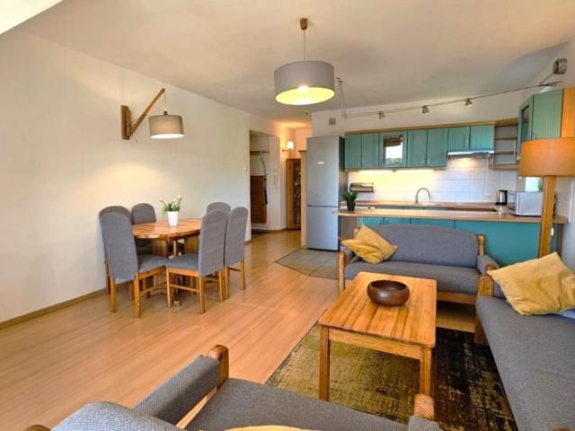 Mieszkanie m3 z kuchnią z oknem 56,87 m² na wynajem ul. 3 Maja, Zgierz, Stare Miasto