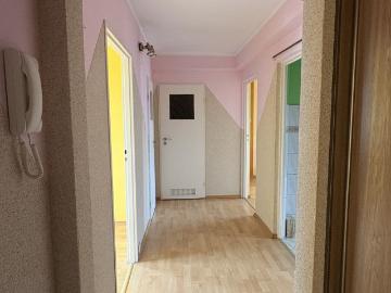 Mieszkanie na sprzedaż 3 pokoje Brzesko, 60,50 m2, 4 piętro