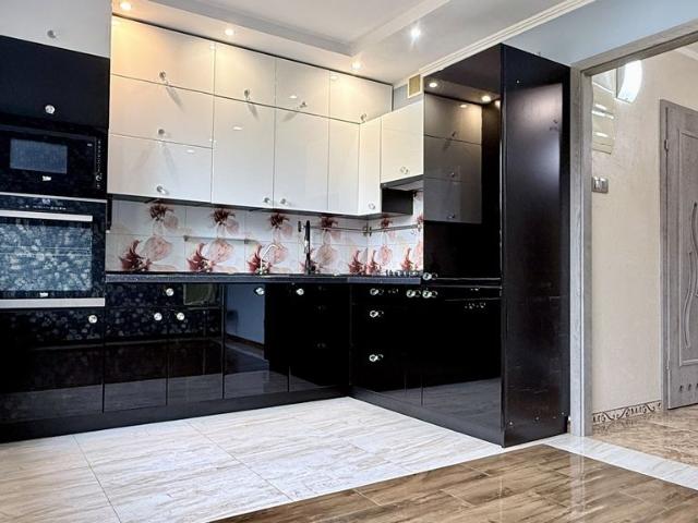 Mieszkanie na sprzedaż 3 pokoje Głogów, 52 m2, 1 piętro