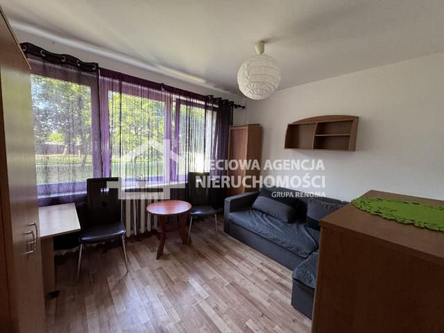 Mieszkanie na sprzedaż 3 pokoje Gdynia Oksywie, 59,80 m2, parter