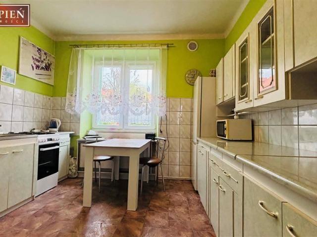 Mieszkanie na sprzedaż 3 pokoje Kowary, 81,70 m2, 1 piętro