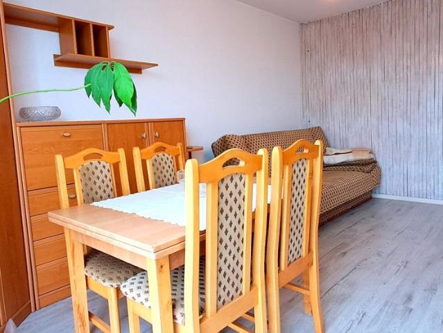 Mieszkanie na sprzedaż 3 pokoje Janowiec Wielkopolski, 45,85 m2, 4 piętro