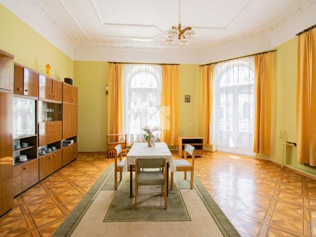 Mieszkanie na sprzedaż 3 pokoje Jarosław, 138,84 m2, 1 piętro