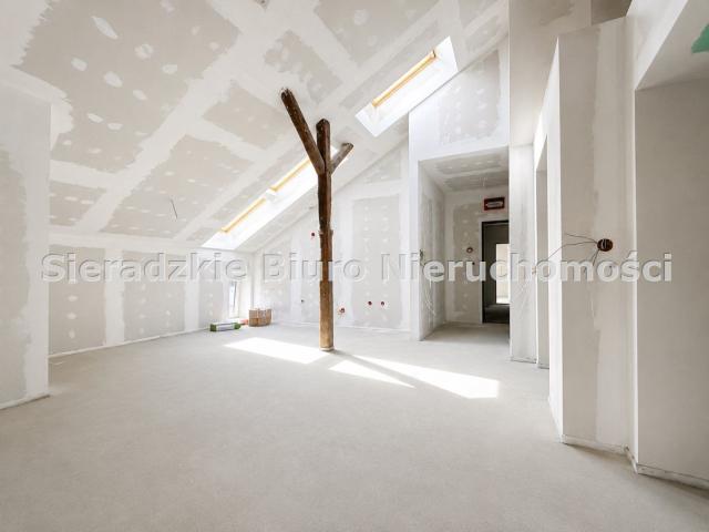 Mieszkanie na sprzedaż 3 pokoje Lututów, 62,10 m2, 1 piętro