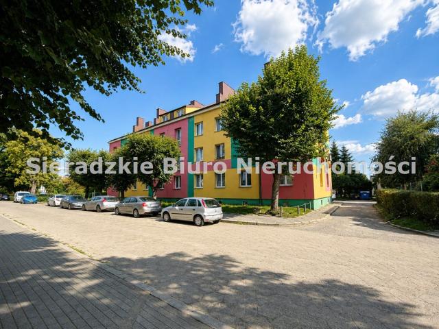 Mieszkanie na sprzedaż 3 pokoje Sieradz, 67,78 m2, 1 piętro