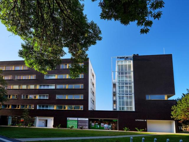 Mieszkanie na sprzedaż 3 pokoje Poznań Grunwald, 55,90 m2, 3 piętro