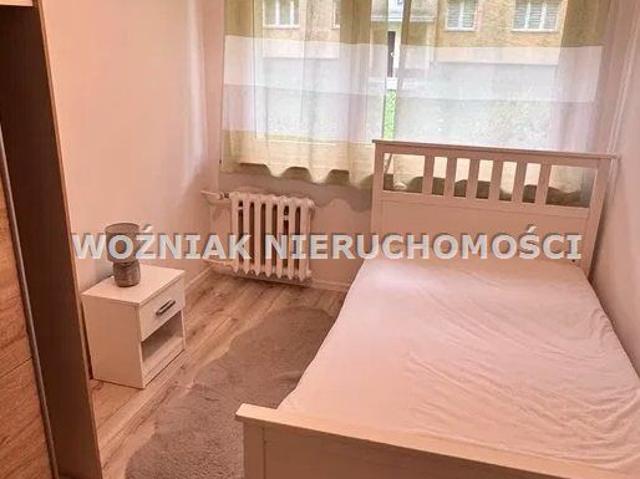 Mieszkanie na sprzedaż 3 pokoje Wałbrzych, 45 m2, parter