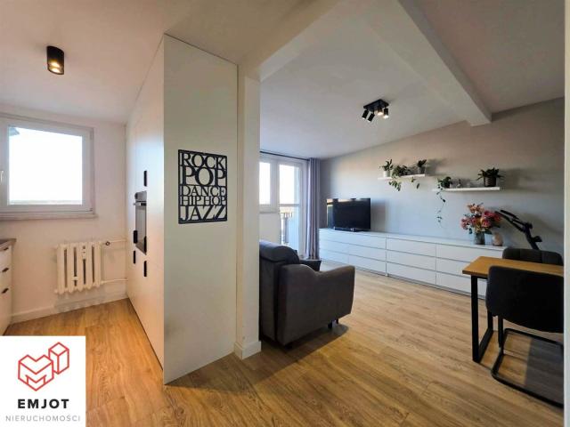 Mieszkanie na sprzedaż 3 pokoje Zduńska Wola, 47 m2, 5 piętro
