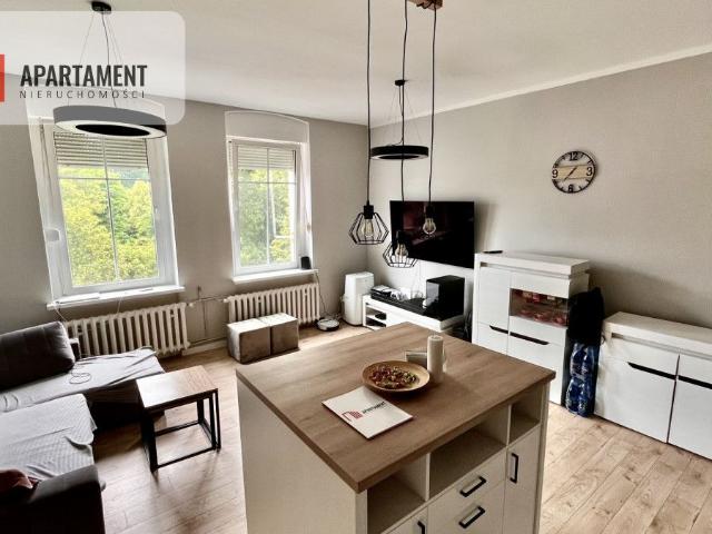 Mieszkanie na sprzedaż 2 pokoje Legnica, 47,26 m2, 2 piętro