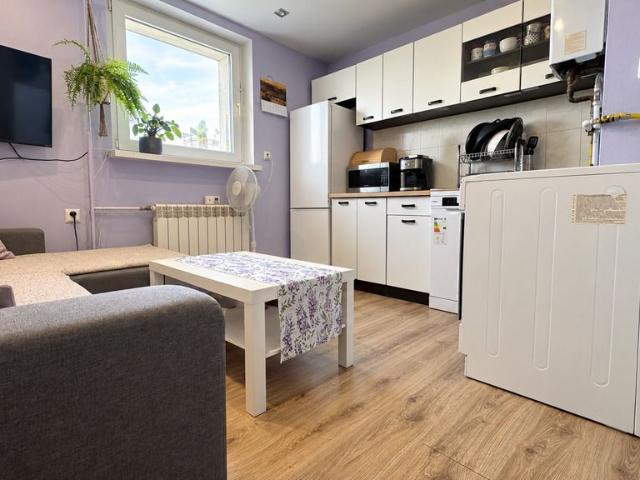 Mieszkanie na sprzedaż 3 pokoje Szprotawa, 36,36 m2, 4 piętro