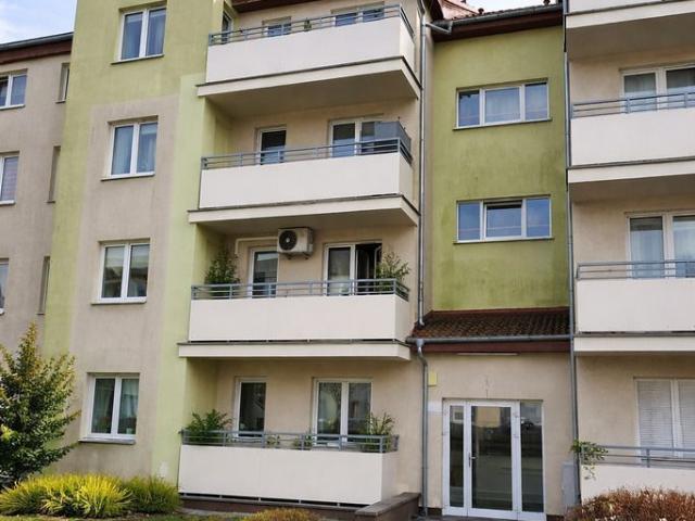 Mieszkanie na sprzedaż 2 pokoje Poznań Jeżyce, 53,20 m2, parter