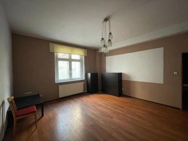 Mieszkanie na sprzedaż 2 pokoje Poznań Stare Miasto, 67,70 m2, 1 piętro