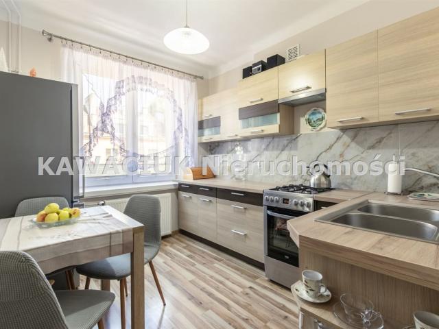Mieszkanie na sprzedaż 2 pokoje Tomaszów Mazowiecki, 47,30 m2, 1 piętro