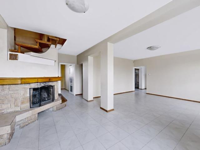Mieszkanie na sprzedaż 7 pokoi Zgierz, 157,80 m2, 3 piętro
