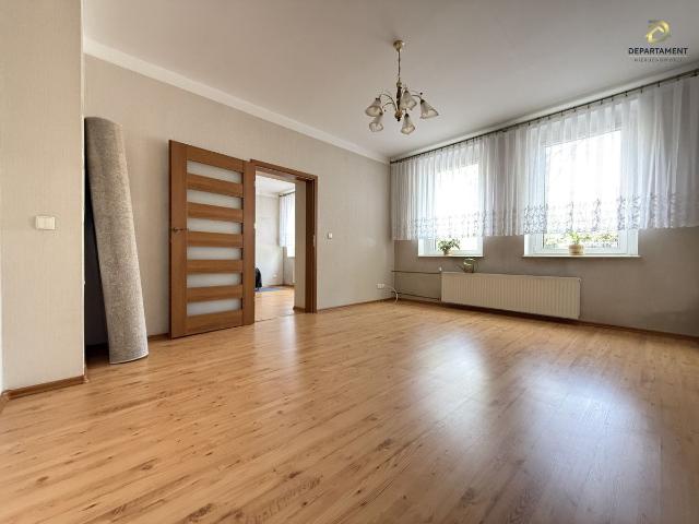 Mieszkanie na sprzedaż 7 pokoi Piekary Śląskie, 154 m2, parter