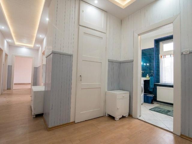 Mieszkanie na sprzedaż 4 pokoje Oleśnica, 92 m2, 1 piętro