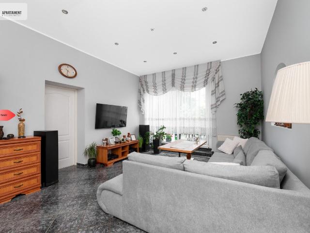 Mieszkanie na sprzedaż 4 pokoje Wołów, 119,30 m2, 1 piętro