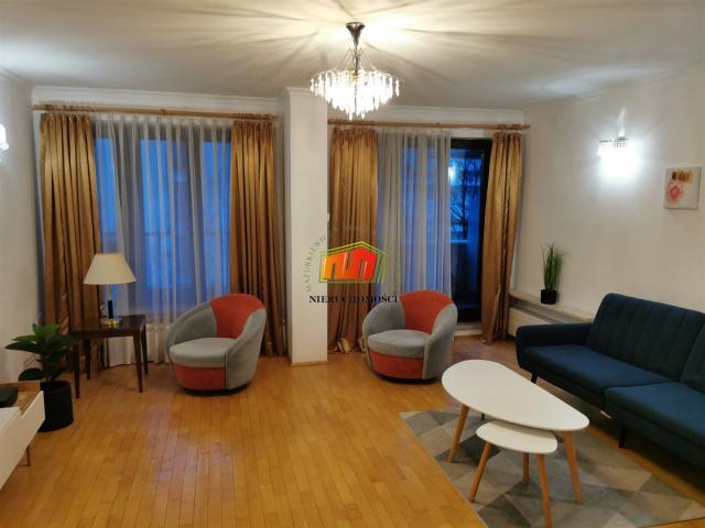 Mieszkanie na sprzedaż 4 pokoje Warszawa Śródmieście, 115 m2, 6 piętro