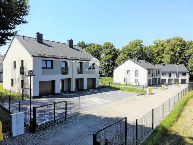 Mieszkanie na sprzedaż 5 pokoi Bielsko Biała, 122,80 m2, parter