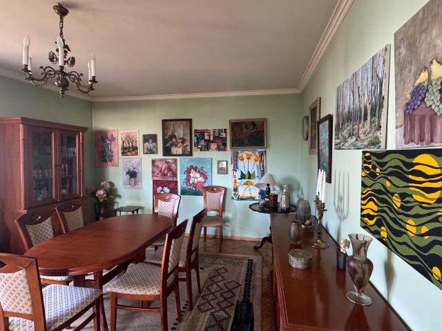 Mieszkanie na sprzedaż 5 pokoi Krosno, 88,08 m2, 1 piętro