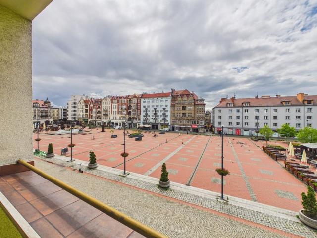 Mieszkanie na sprzedaż, Bytom, Rynek