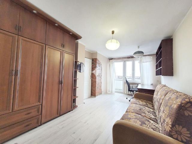 Mieszkanie na wynajem / 2 pokoje / balkon / 50 m2