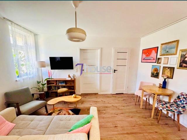 Mieszkanie na wynajem Tarnowskie Góry Śródmieście 7HO MW 26059 30.45m² 7 House Monika Korczeska, Agnieszka Toś Przybyłek s.c