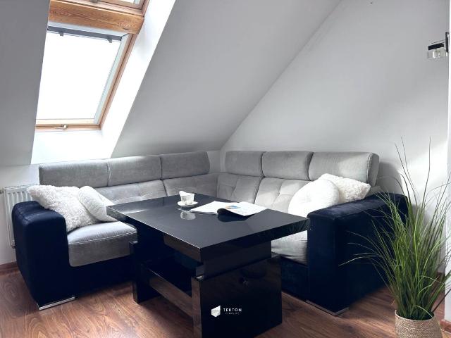 Mieszkanie, Ozimek, Ks. Jana Dzierżona, 39.33 m², sprzedam mieszkanie