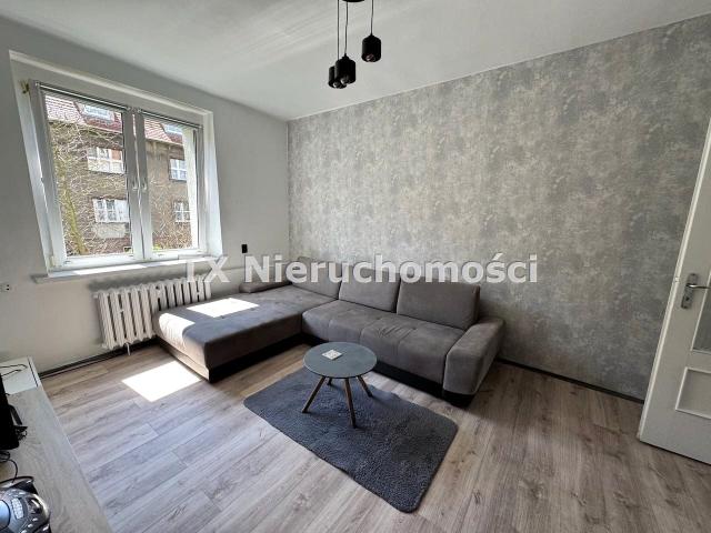 Mieszkanie blisko placu Grunwaldzkiego ul. Malinowskiego, Gliwice