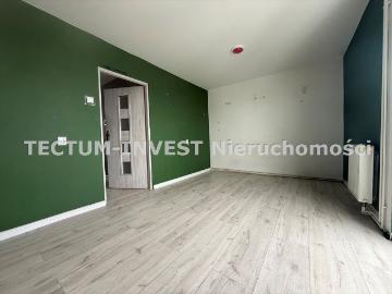 Mieszkanie do remontu z balkonem, 2 pokoje, 38,7 m2