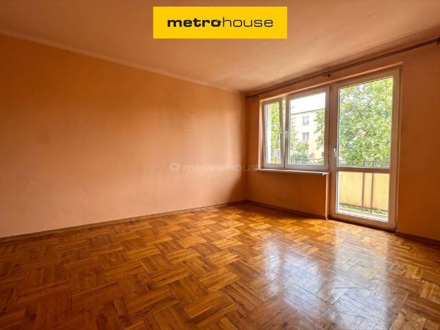 Mieszkanie do remontu z dużym potencjałem balkon i piwnica