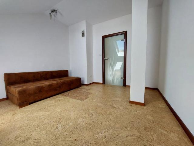 Mieszkanie do wynajęcia 6 pokoje Batalionów Chłopskich, Warszawa 179 m²