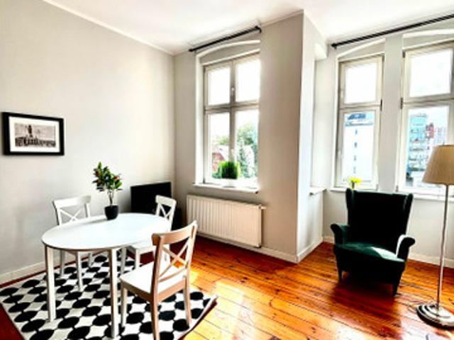 Mieszkanie do wynajęcia, Poznań Centrum Adama Mickiewicza, 2350 PLN, 40 m2, domy 7984