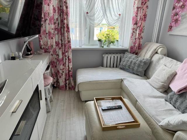 Mieszkanie, Droglowice, 43.00 m², sprzedam mieszkanie