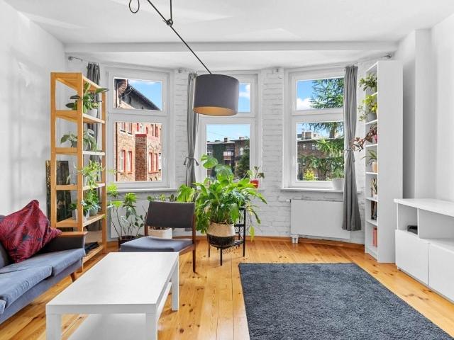 Mieszkanie kawalerka 42 m² przy lesie na wynajem Katowice, Nikiszowiec