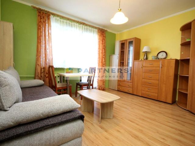 Mieszkanie kawalerka 26 m² przy lesie na wynajem Wałbrzych, Piaskowa Góra