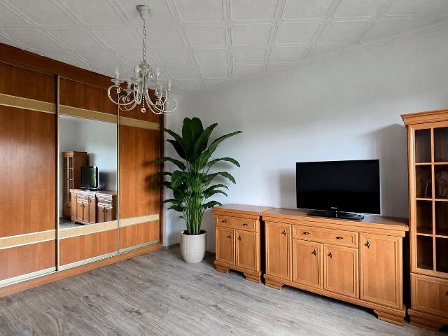 Mieszkanie kawalerka z oddzielną kuchnią 50 m² na wynajem ul. Proletariacka, Wałbrzych, Piaskowa Góra