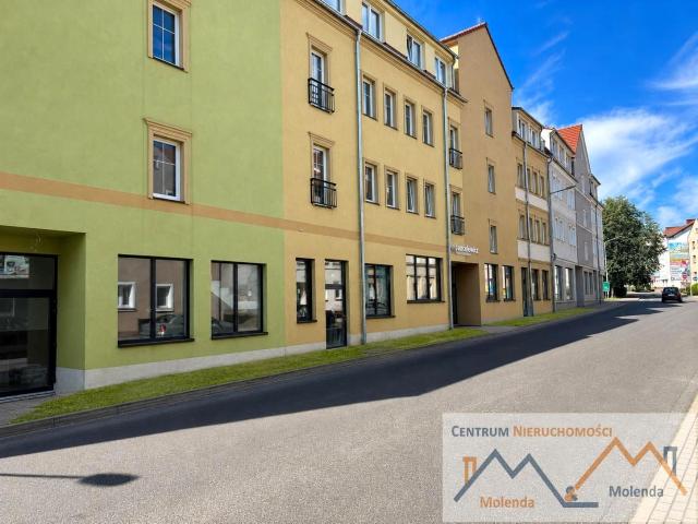 Mieszkanie kawalerka z oddzielną kuchnią 33,20 m² na wynajem ul. 1 Maja, Nowogrodziec