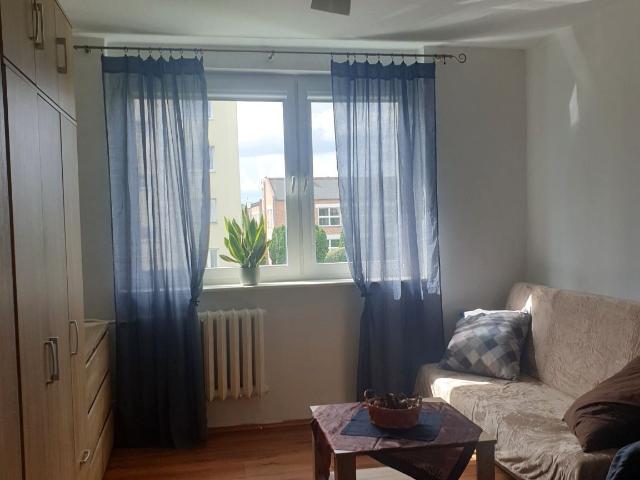 Mieszkanie kawalerka z oddzielną kuchnią 32 m² na wynajem ul. Grota Roweckiego, Malbork, Piaski
