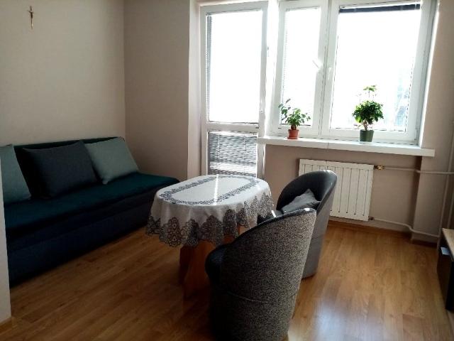 Mieszkanie kawalerka z oddzielną kuchnią 36 m² na wynajem Tarnów