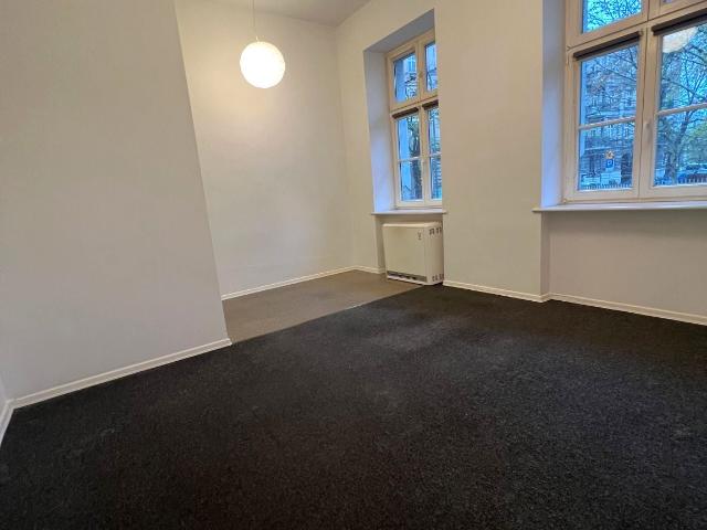 Mieszkanie kawalerka z aneksem kuchennym 34,92 m² na wynajem Poznań, Stare Miasto