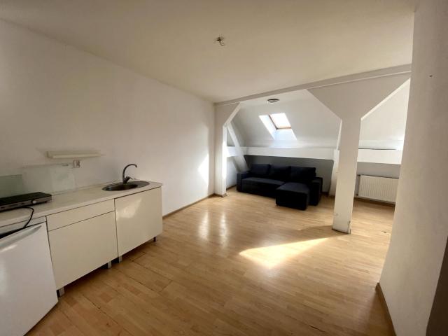 Mieszkanie kawalerka z aneksem kuchennym 35 m² na wynajem ul. Rynek, Ostrów Wielkopolski