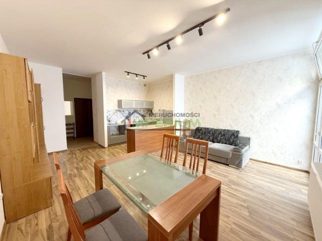 Mieszkanie kawalerka z aneksem kuchennym 36,50 m² na wynajem Nowy Sącz, Centrum