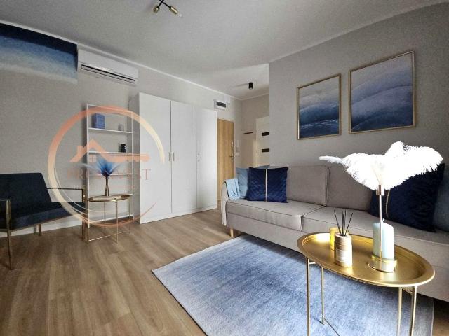 Mieszkanie kawalerka z kuchnią w zabudowie 27 m² na wynajem Bydgoszcz, Okole