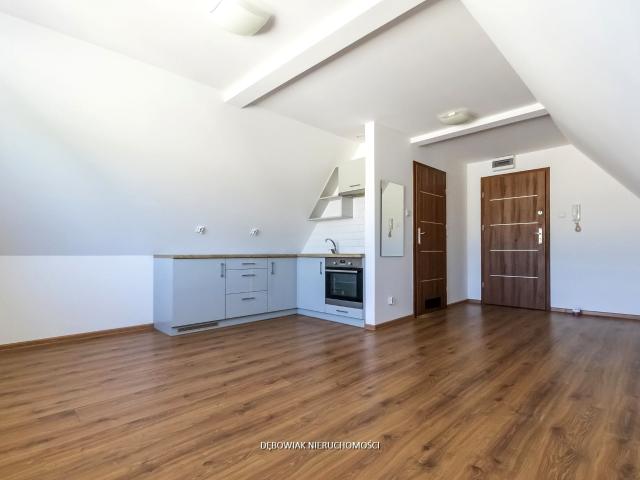Mieszkanie kawalerka z kuchnią w zabudowie 25 m² na wynajem ul. Matejki, Leszno, Śródmieście