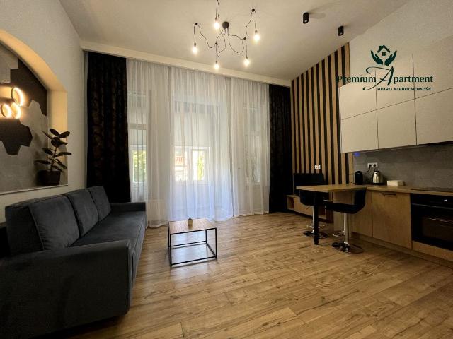 Mieszkanie kawalerka z kuchnią z oknem 39 m² na wynajem ul. Słowackiego, Kielce