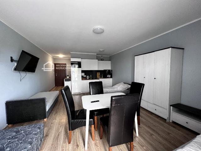 Mieszkanie kawalerka z kuchnią z oknem 30 m² na wynajem ul. Gdyńska, Mosty
