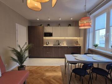 Mieszkanie wynajmę, Jelenia Góra, Śródmieście, 51 m2, cena: 2 500 zł