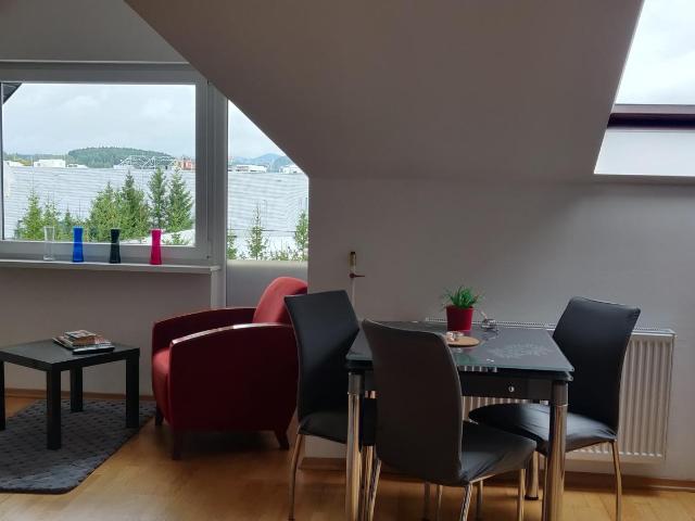 Mieszkanie wynajmę, Jelenia Góra, Zabobrze, Sygietyńskiego 17, 75 m2, cena: 2 500 zł